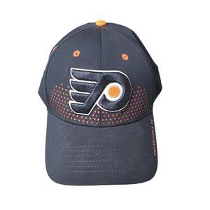 NHL Men's Fanatics Branded Black Philadelphia Flyers Core Adjustable Hat M/L